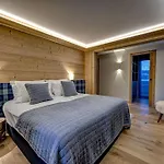 Josephine, Les Bois Alpehytte Chamonix
